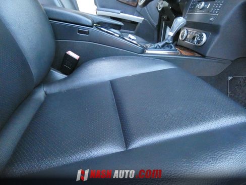 Used 2012 Mercedes-Benz GLK 350 4MATIC image 31