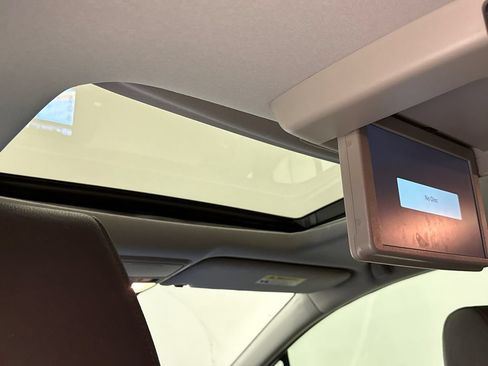 Used 2019 Honda Odyssey Elite image 12