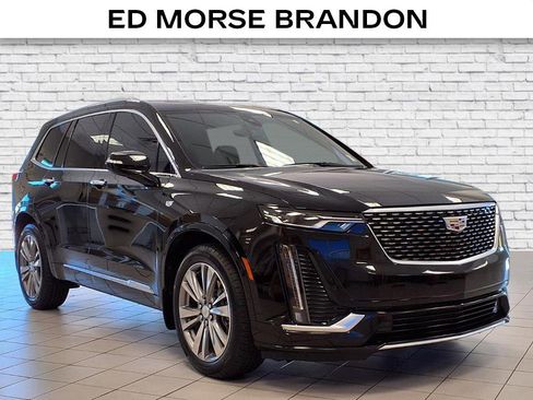 Certified 2022 Cadillac XT6 Premium Luxury w/ Technology Package image 6