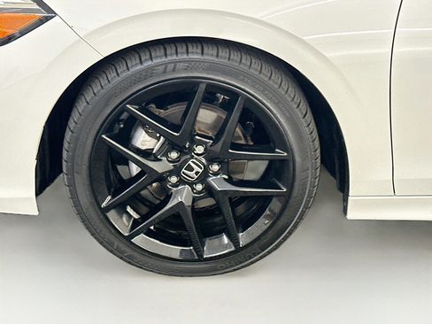 Used 2025 Honda Civic Sport image 34