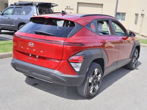 Used 2024 Hyundai Kona SEL AWD/4WD image 6