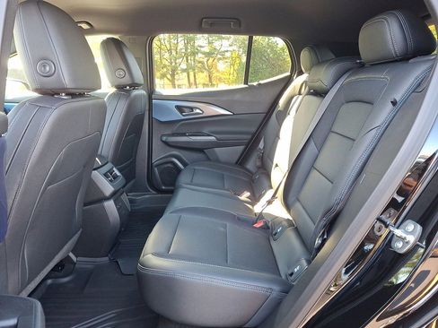 New 2026 Chevrolet Equinox EV LT w/ Convenience Package II FWD image 13