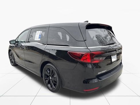 Used 2023 Honda Odyssey Sport image 6