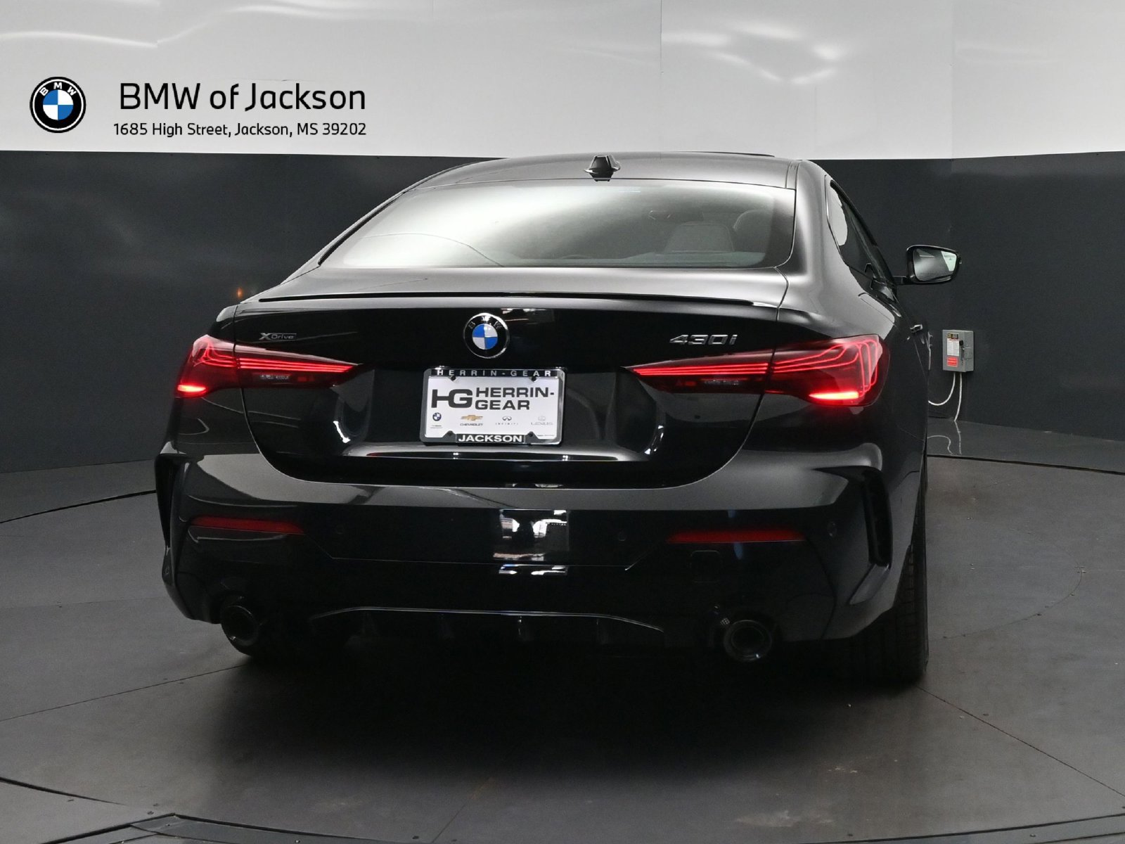 New 2027 BMW 430i Coupe w/ M Sport Package AWD/4WD image 7