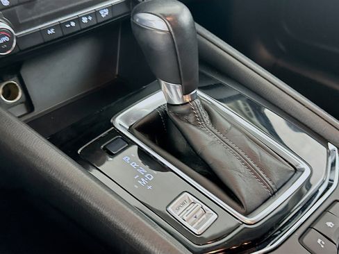 Used 2020 MAZDA CX-5 Touring image 24