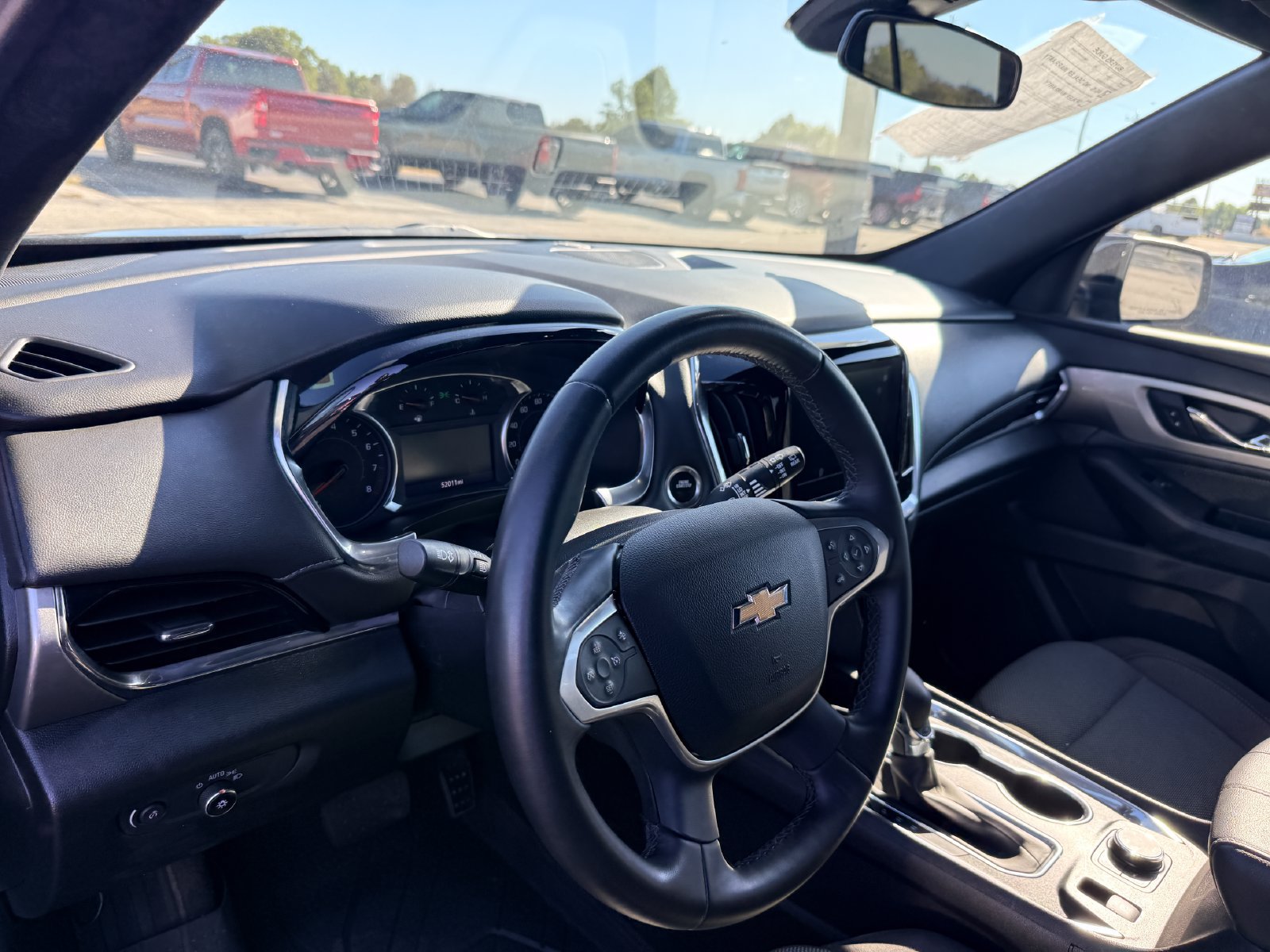 Used 2023 Chevrolet Traverse LT w/ LPO, Floor Liner Package AWD/4WD image 16