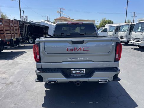 New 2026 GMC Sierra 1500 Denali w/ Technology Package AWD/4WD image 6