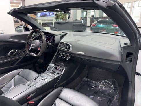 Used 2020 Audi R8 V10 w/ 20" Wheel Package image 69