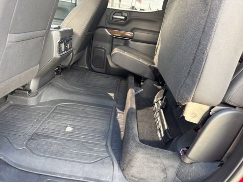 Used 2021 GMC Sierra 1500 Elevation w/ Preferred Package image 12