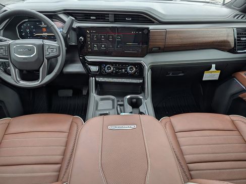 New 2026 GMC Sierra 2500 Denali Ultimate image 9