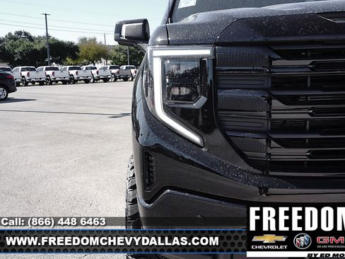 New 2025 GMC Sierra 1500 Elevation w/ Elevation Premium Package image 41