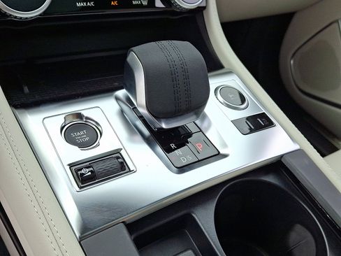 New 2026 Jaguar F-PACE R-Dynamic S image 13