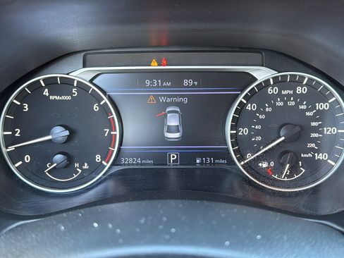 Certified 2022 Nissan Altima 2.5 SR w/ Midnight Edition Package FWD image 8
