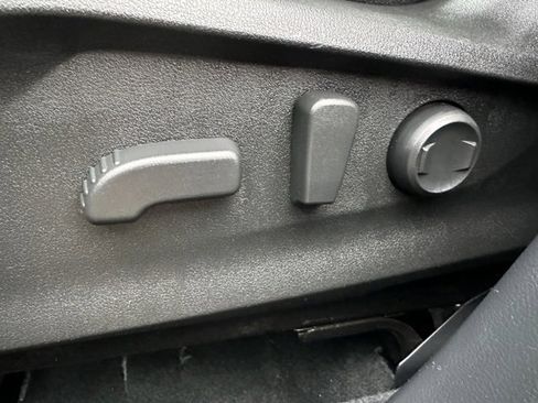 Used 2020 Subaru Forester Premium image 20