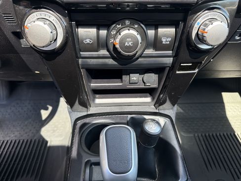 Used 2024 Toyota 4Runner TRD Off-Road Premium w/ Off Road Premium Plus Package AWD/4WD image 23