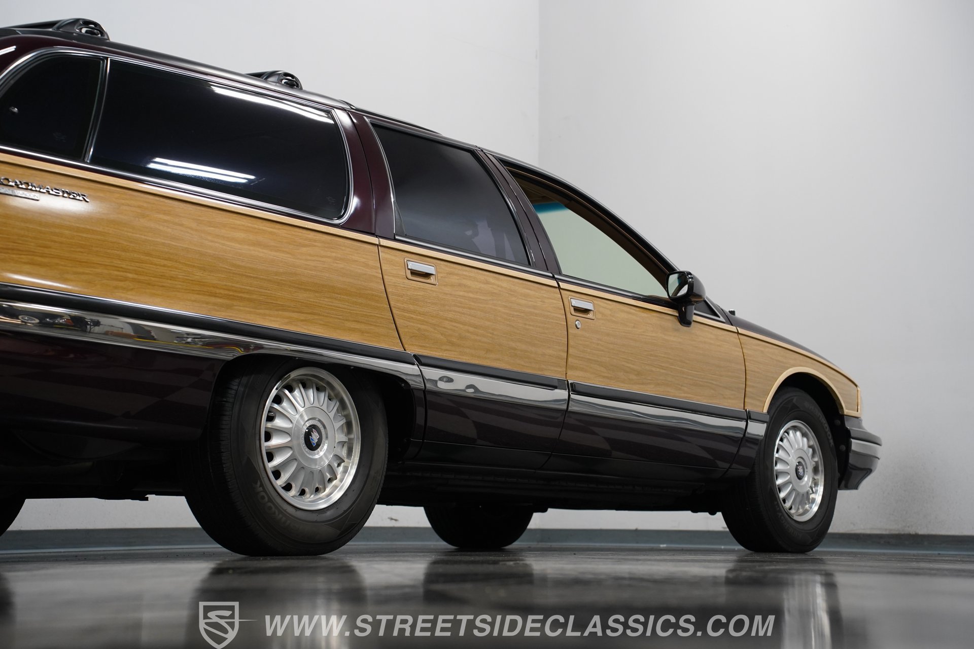 Used 1994 Buick Roadmaster Estate RWD image 27