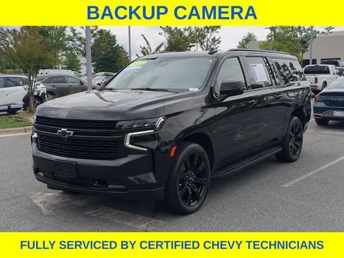 Used 2023 Chevrolet Suburban RST w/ Sport Performance Package AWD/4WD image 9