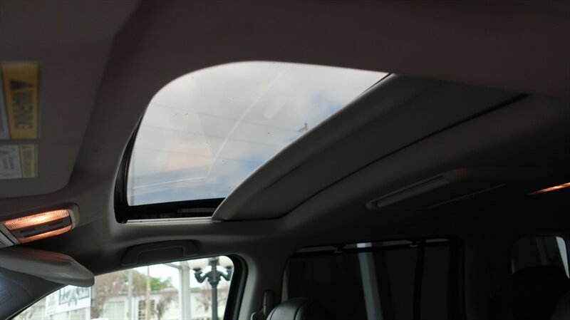 Used 2013 Honda Pilot Touring image 25