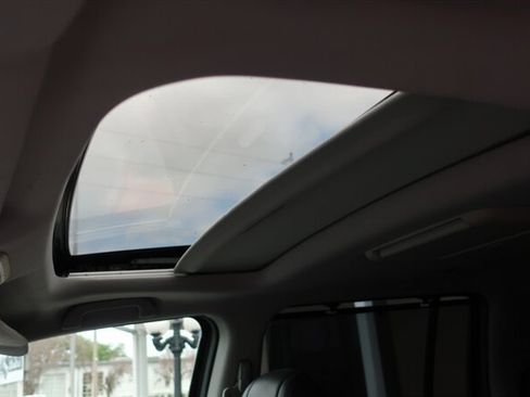 Used 2013 Honda Pilot Touring image 25