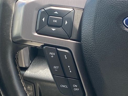 Used 2021 Ford Expedition Platinum RWD image 6