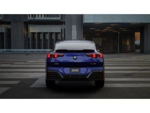 New 2026 BMW X2 xDrive28i w/ Technology Package AWD/4WD image 5