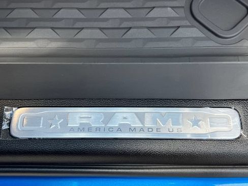 New 2026 RAM 1500 Laramie AWD/4WD image 27
