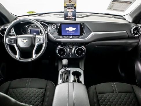 Used 2022 Chevrolet Blazer LT image 5
