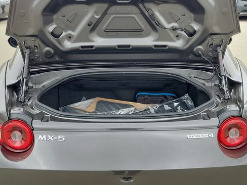 New 2026 MAZDA MX-5 Miata RF Grand Touring w/ Weather Package RWD image 21