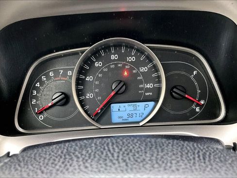 Used 2013 Toyota RAV4 XLE AWD/4WD image 13