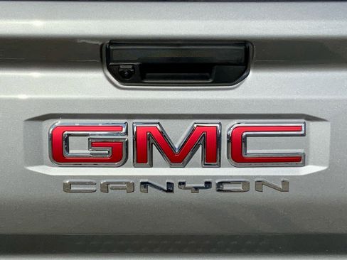 New 2026 GMC Canyon Elevation image 29