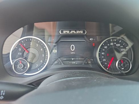 New 2026 RAM 1500 Big Horn AWD/4WD image 5