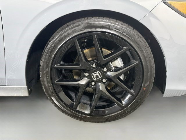 Used 2025 Honda Civic Sport image 31
