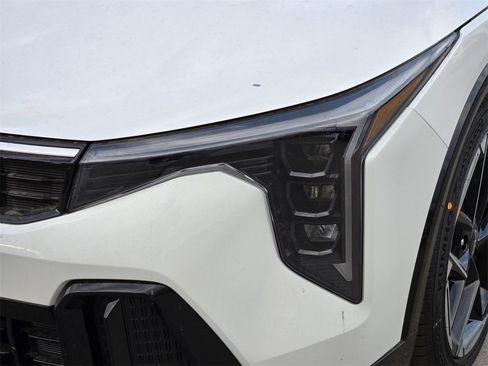 New 2025 Kia K4 GT-Line image 6