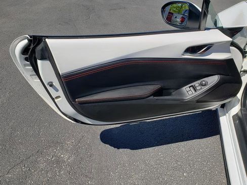 Certified 2023 MAZDA MX-5 Miata Grand Touring RWD image 11