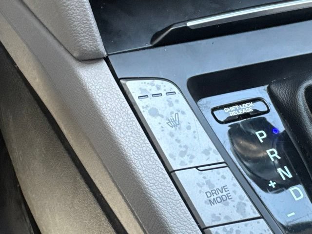 Used 2018 Hyundai Elantra Value Edition FWD image 22