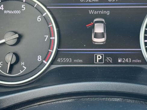 Used 2025 Nissan Sentra SR FWD image 21