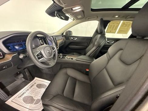 Used 2023 Volvo XC60 B5 Plus w/ Protection Package Premier FWD image 15