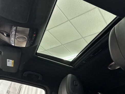 Used 2025 Mercedes-Benz G 550 image 23