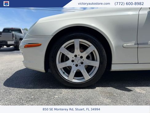Used 2007 Mercedes-Benz E 350 Sedan image 10