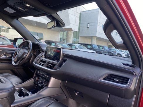 Used 2021 Chevrolet Tahoe RST w/ Luxury Package image 28