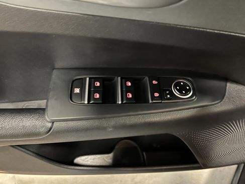 Used 2021 Kia Forte LXS image 24