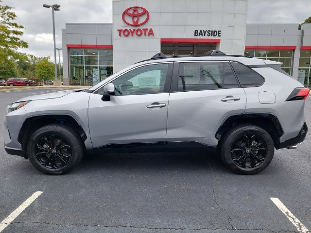 Certified 2023 Toyota RAV4 SE w/ Convenience Package AWD/4WD image 11