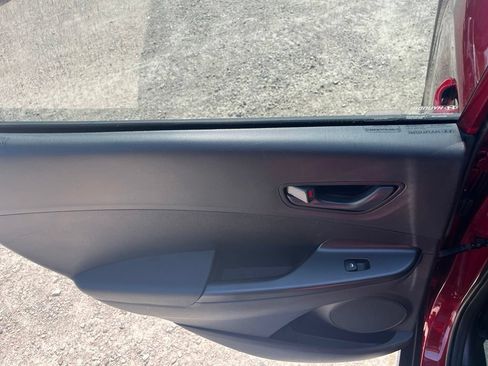 Used 2023 Hyundai Kona SEL FWD image 25