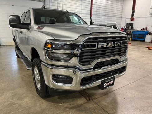 Certified 2026 RAM 2500 Big Horn AWD/4WD image 1