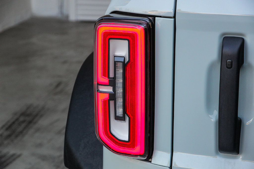 Certified 2024 Ford Bronco Everglades AWD/4WD image 9