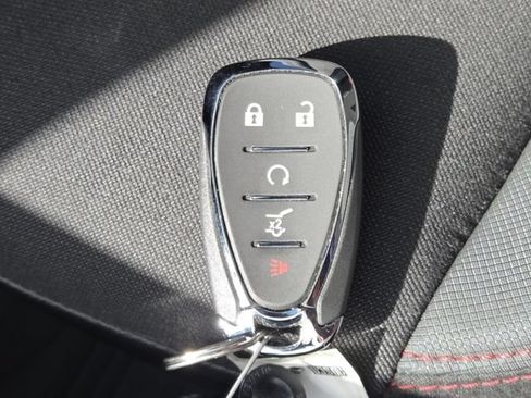 Used 2024 Chevrolet Equinox RS FWD image 38