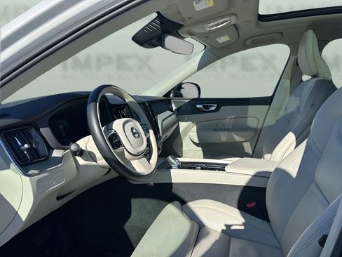 Used 2025 Volvo XC60 B5 Ultra w/ Protection Package Premier image 9