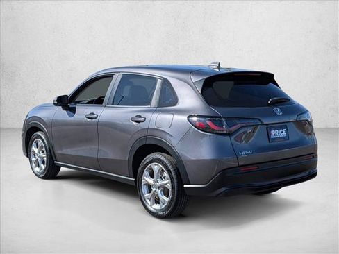 Used 2023 Honda HR-V LX image 9