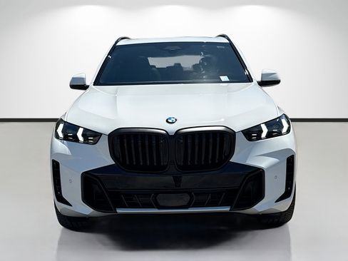 New 2026 BMW X5 xDrive40i w/ M Sport Package AWD/4WD image 8