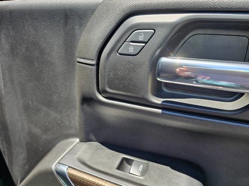 Used 2019 Chevrolet Silverado 1500 RST w/ All-Star Edition AWD/4WD image 30